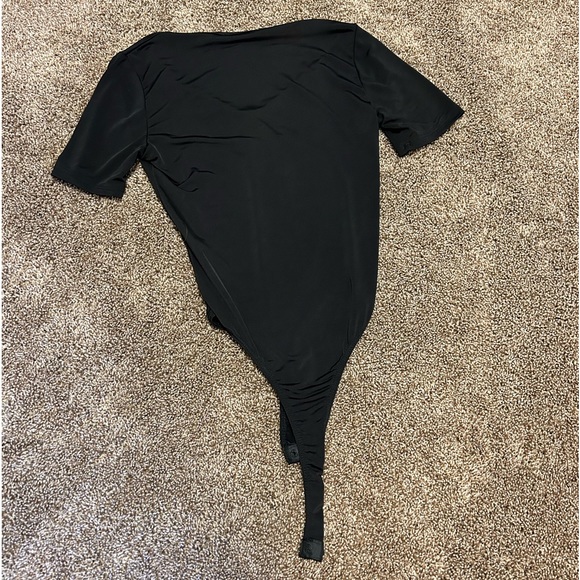 New Boohoo black bodysuit - Picture 3 of 4